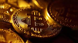 Bitcoin Quay Về Sát $59,000 Sau Đà Tăng Chóng Vánh, Altcoin và Chứng Khoán Mỹ Giảm Nhẹ