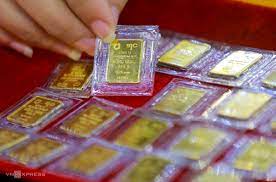 Giá vàng SJC ngày 15/11: Tăng mạnh sau phiên giảm sâu