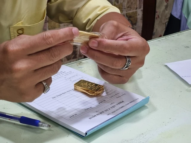 22.7.2024: Giá vàng miếng SJC cao hơn thế giới 6 triệu đồng/lượng