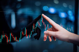 Những cổ phiếu nổi bật cần chú ý ngày 8/4/2024 : VND , VIX , HPG