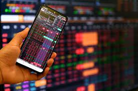 VN-Index đóng cửa tăng nhẹ, vượt ngưỡng 1.150 điểm nhờ dòng tiền quay trở lại